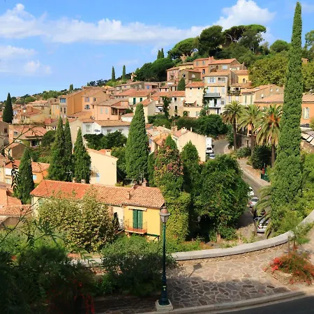 Studio Le Parc Des Oliviers By Interhome * Bormes-les-Mimosas